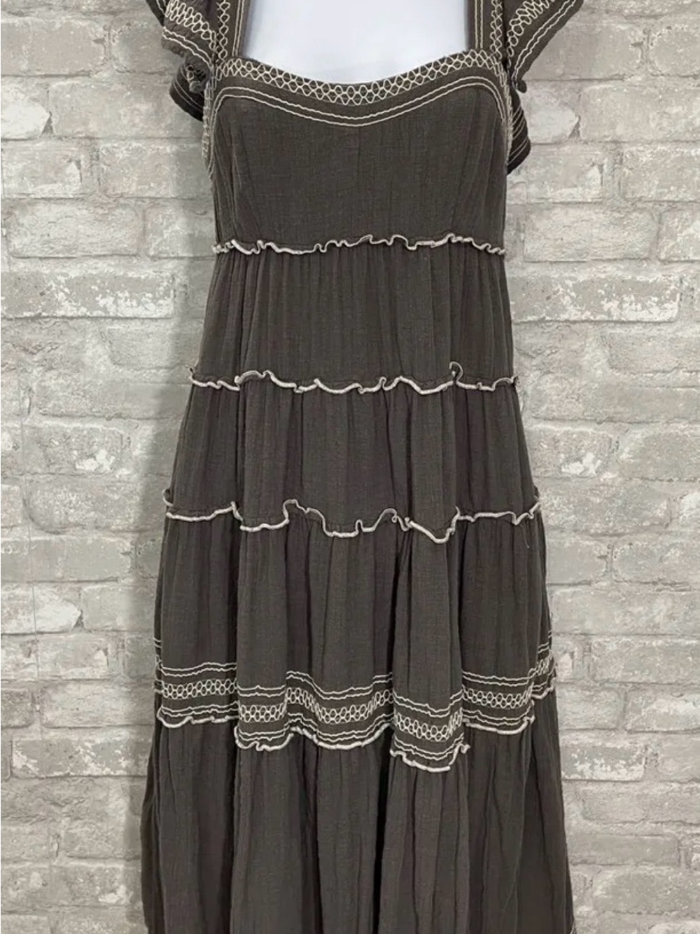 Olivaceous Charcoal Maxi Dress with Cream Trim